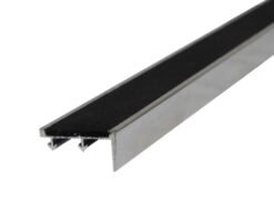 จมูกบันไดอลูมิเนียมอัดด้วยแร่กากเพชร 1 แถบ